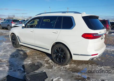 2022 BMW X7 xDrive40I z USA, uszkodzony, nr VIN 5UXCW2C00N9M49974